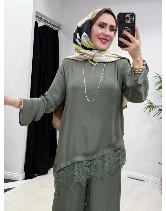 Dantel Detaylı Takım İpek Kumaş Haki