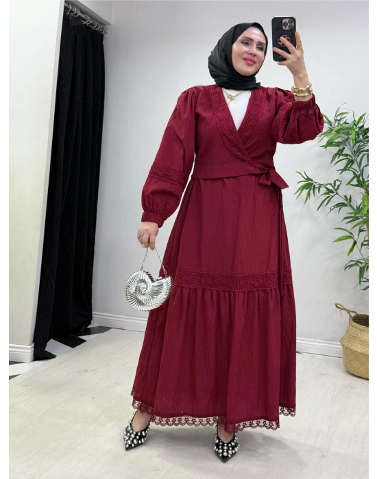 Güpür Detaylı Etekli Takım Bordo