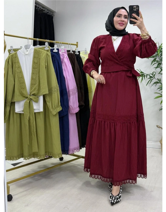 Güpür Detaylı Etekli Takım Bordo