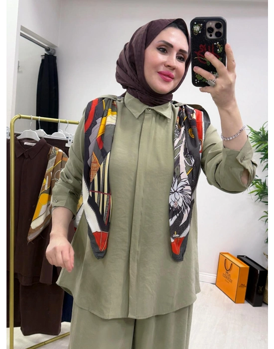 Fular Hediyeli Takım Haki