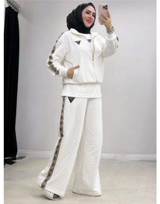 Guess 3 Parça Takım Beyaz