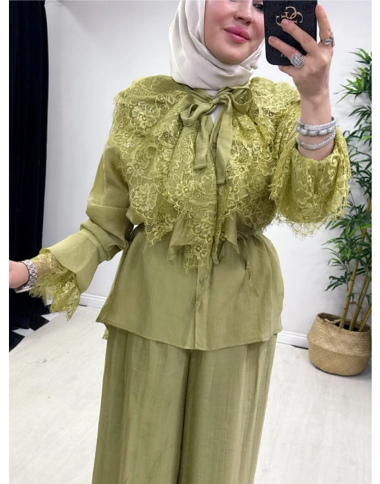 Güpür Detaylı Takım Yeşil