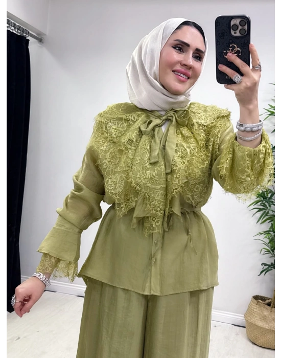 Güpür Detaylı Takım Yeşil