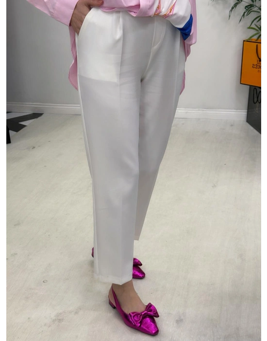 Havuç Model Pantolon Beyaz