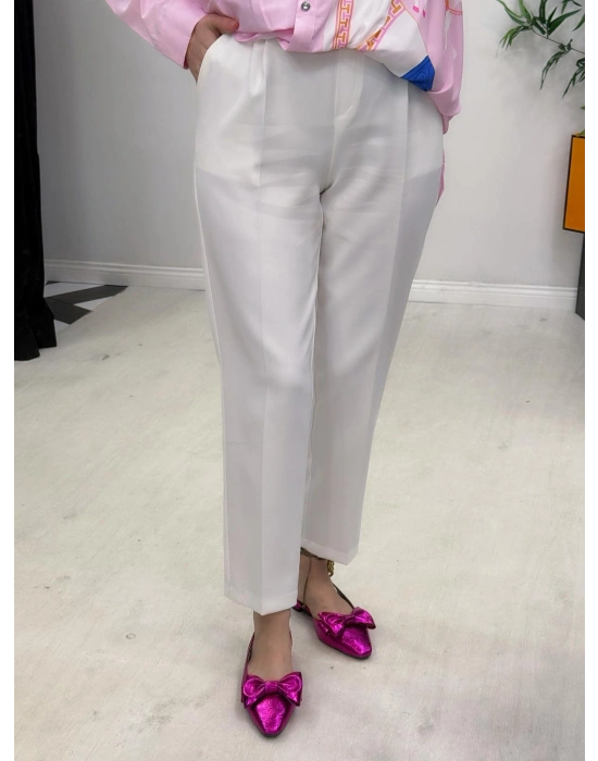 Havuç Model Pantolon Beyaz