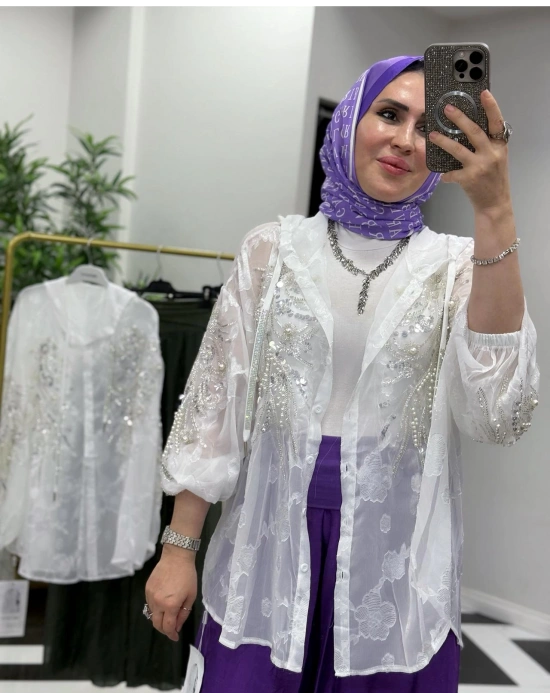 İthal Düğmeli Kap – Standart Beden Beyaz