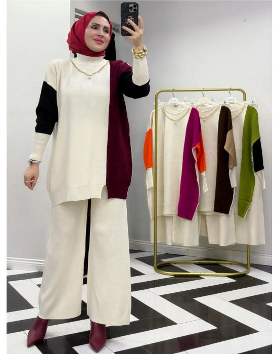 Kendinden Kolye Detaylı Triko Takım Bordo