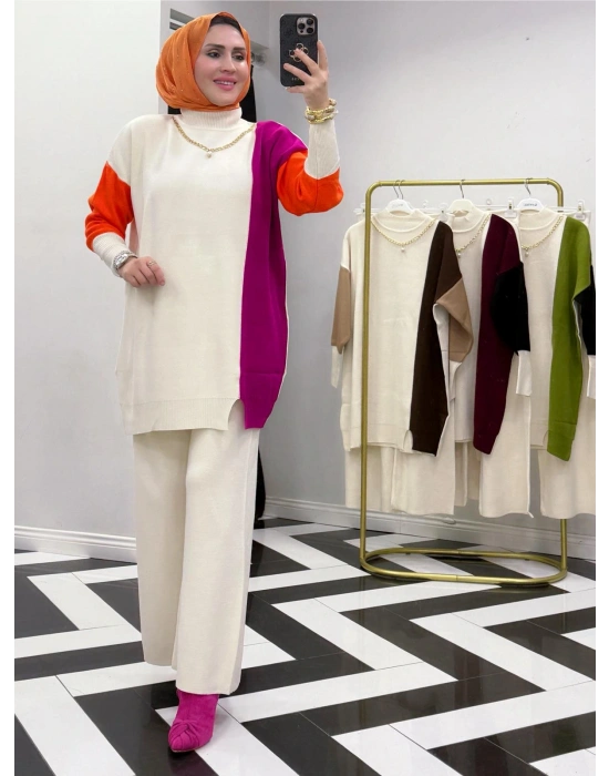 Kendinden Kolye Detaylı Triko Takım Fuşya