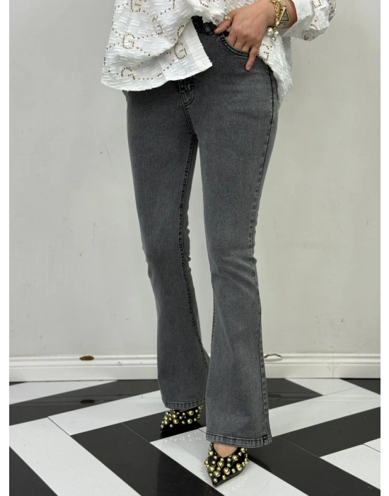 Likralı Esnek Kot Pantolon Rahat Kalıp Gri Renk