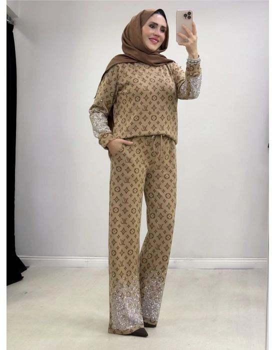 LV Taş Detaylı Takım
