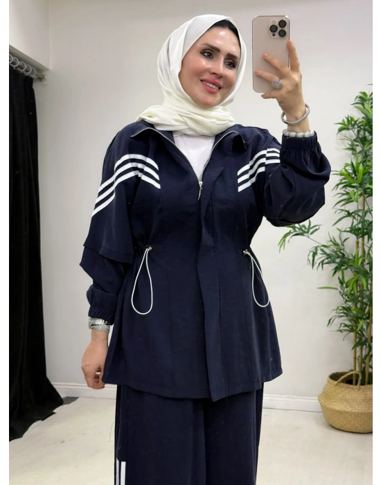 Marka Muadil Takım Lacivert
