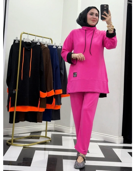 Neon Detaylı Takım Fuşya