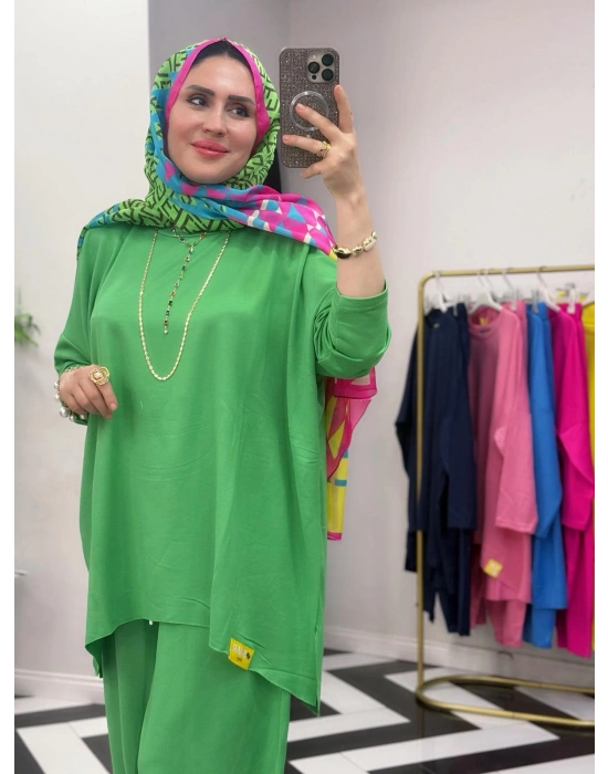 Retro Takım – Standart Beden Yeşil