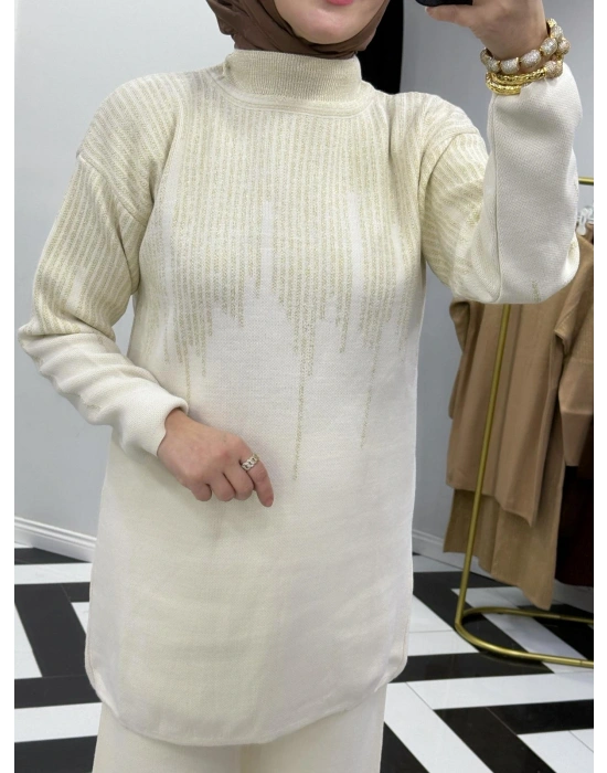 Sim Detaylı Triko Takım Krem