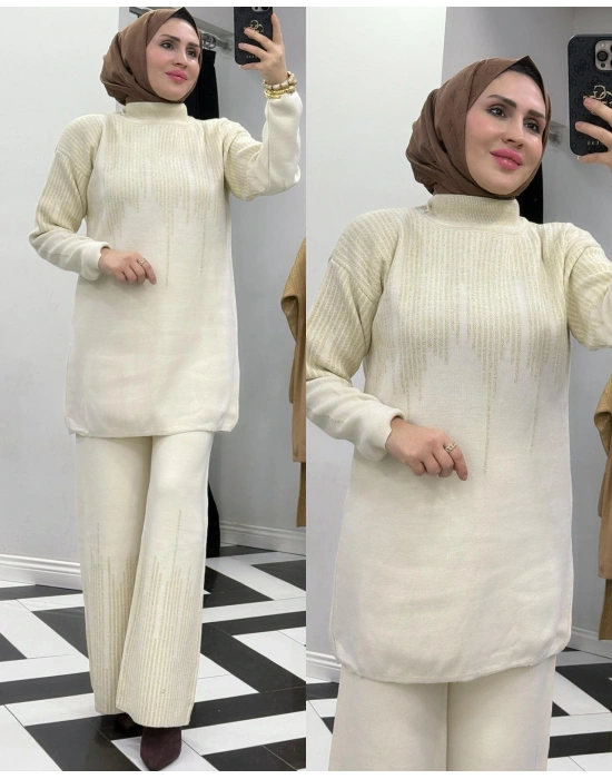 Sim Detaylı Triko Takım Krem