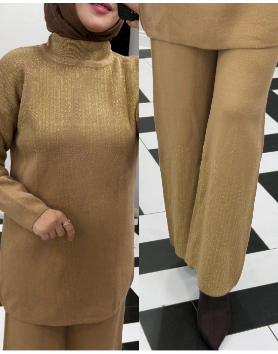 Sim Detaylı Triko Takım Taba