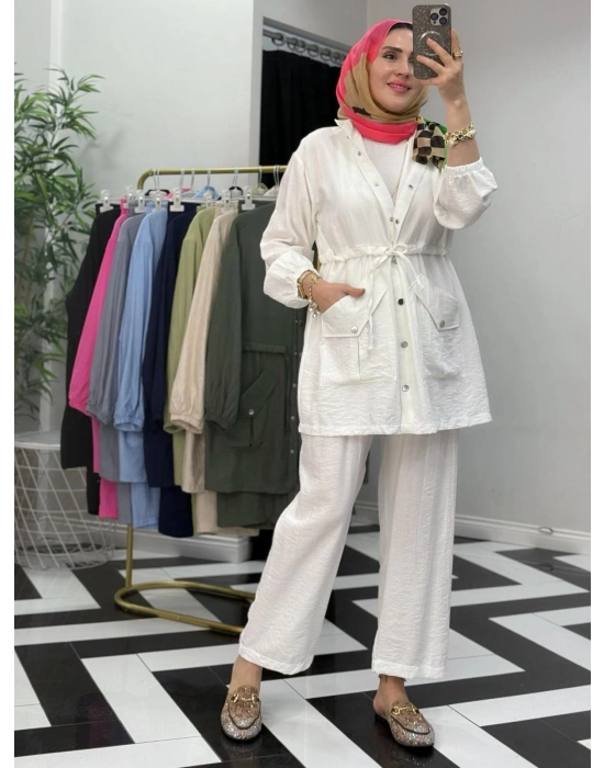 Spor İkili Takım – Kalite Ağaç Kabuğu Kumaş Beyaz