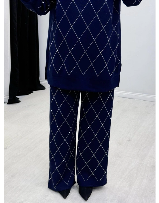 Taşlı Baklava Desen Takım Lacivert