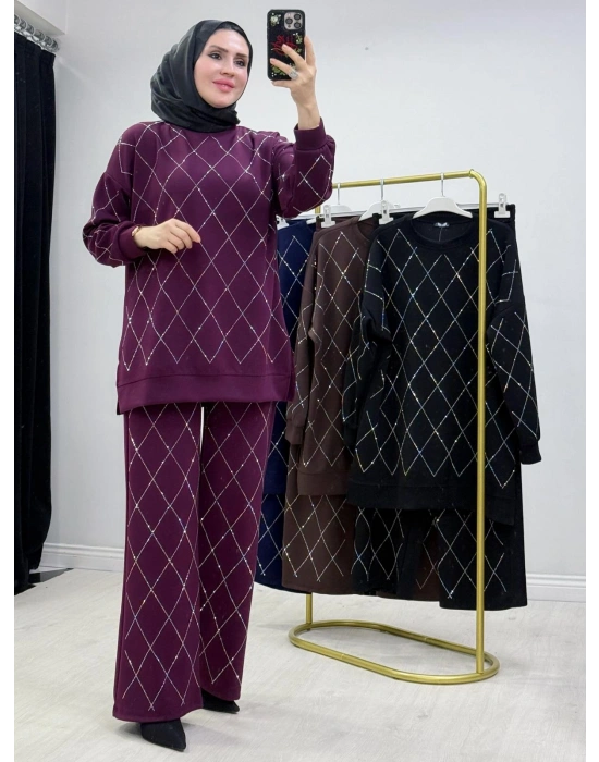 Taşlı Baklava Desen Takım Bordo