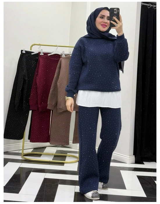 Üç İplik Şardonlu Rahat Kalıp Takım Lacivert