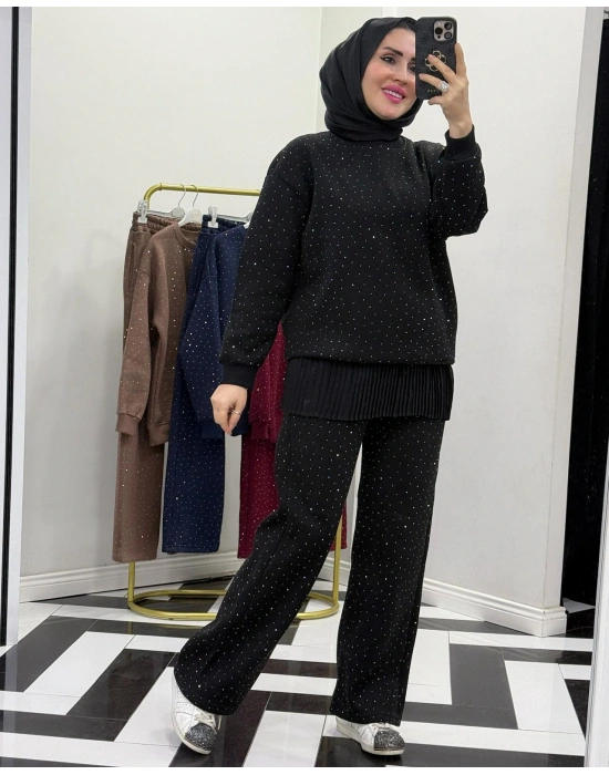 Üç İplik Şardonlu Rahat Kalıp Takım Siyah