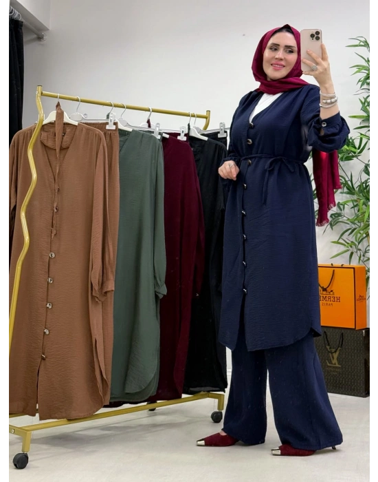 Yeni Sezon Kap Model Takım Lacivert