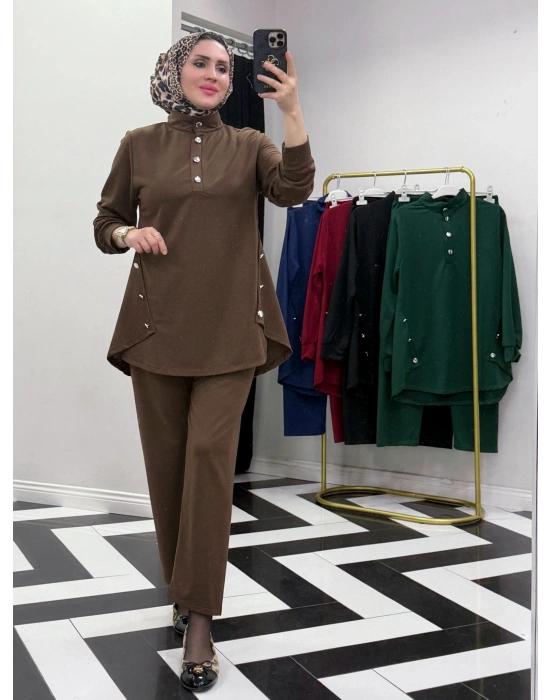 Yeni Sezon Spor Takım Kahverengi