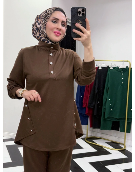 Yeni Sezon Spor Takım Kahverengi