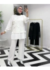 Broş Detaylı Takım Beyaz