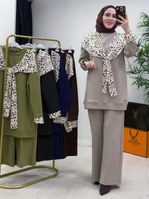 Aura Şal Detaylı Takım Vizon