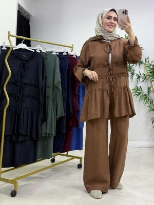 Fırfır Detaylı Modal Takım Taba