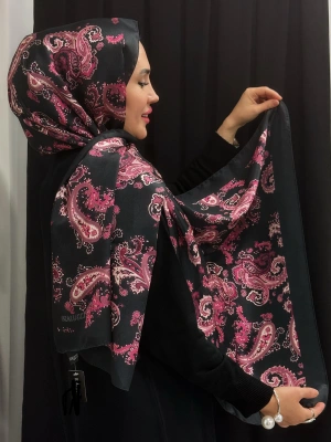 Jakar Şal Siyah Gül