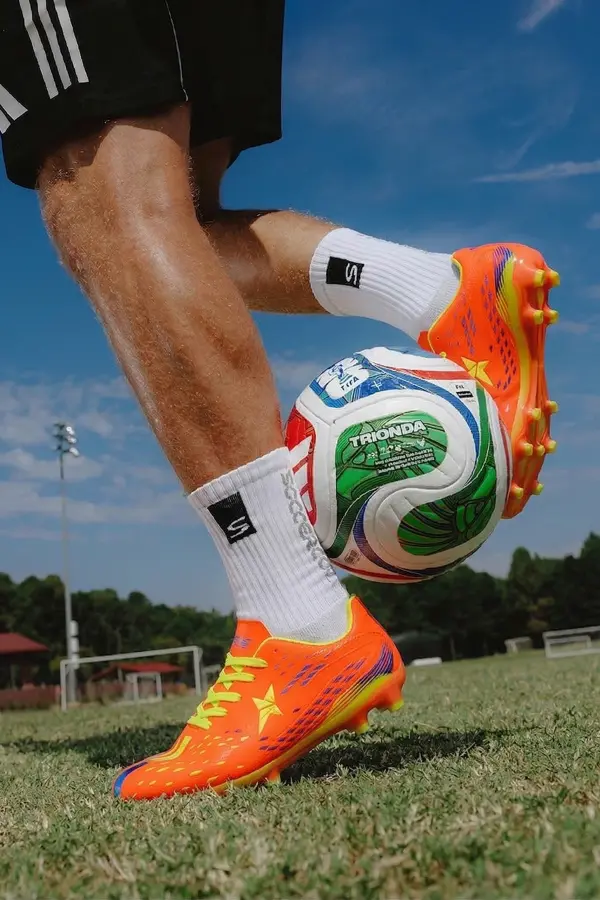 Air La Liga Turuncu Akademik Futbol Ayakkabısı Halı Saha Krampon - 535