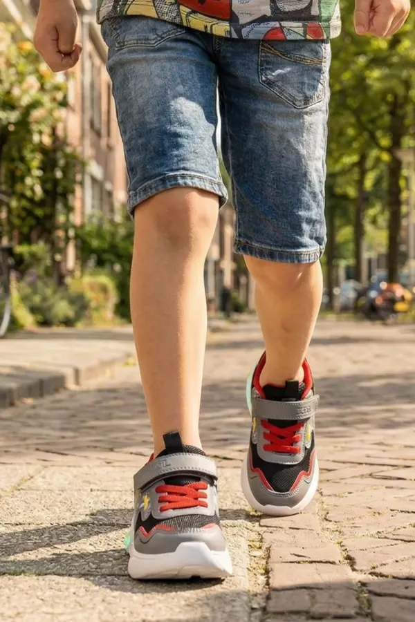 Unisex Çocuk Işıklı Spor Ayakkabı - Siyah Beyaz Dinazor Desenli Cırt Cırtlı