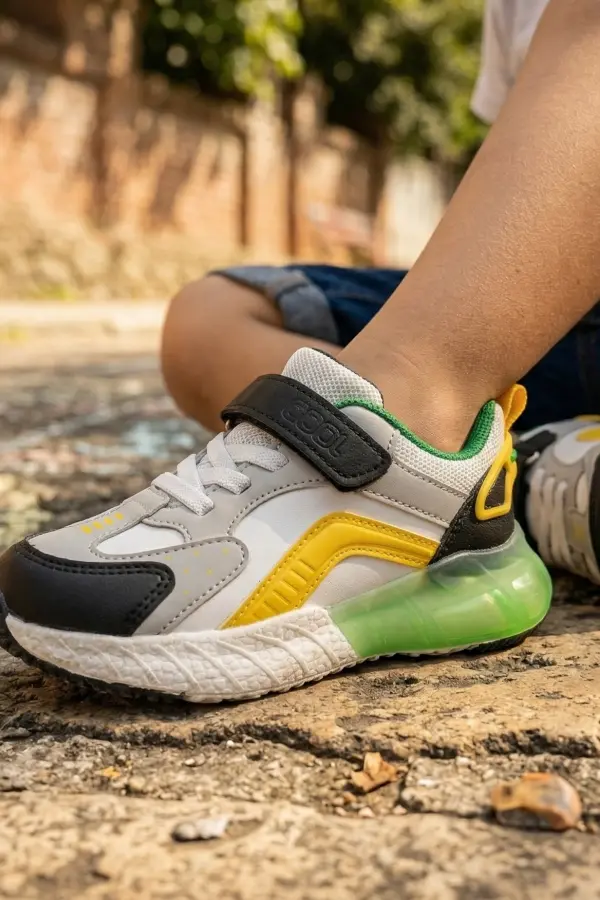 Pixel Fun Çocuk Spor Ayakkabı - Neon Yeşil Sarı Detaylı, Cırt Cırtlı