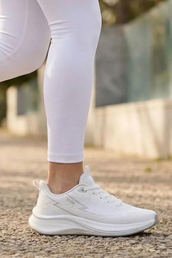 Stride Air Pro : Ultra Hafif Nefes Alabilir Kadın Beyaz Spor Ayakkabı