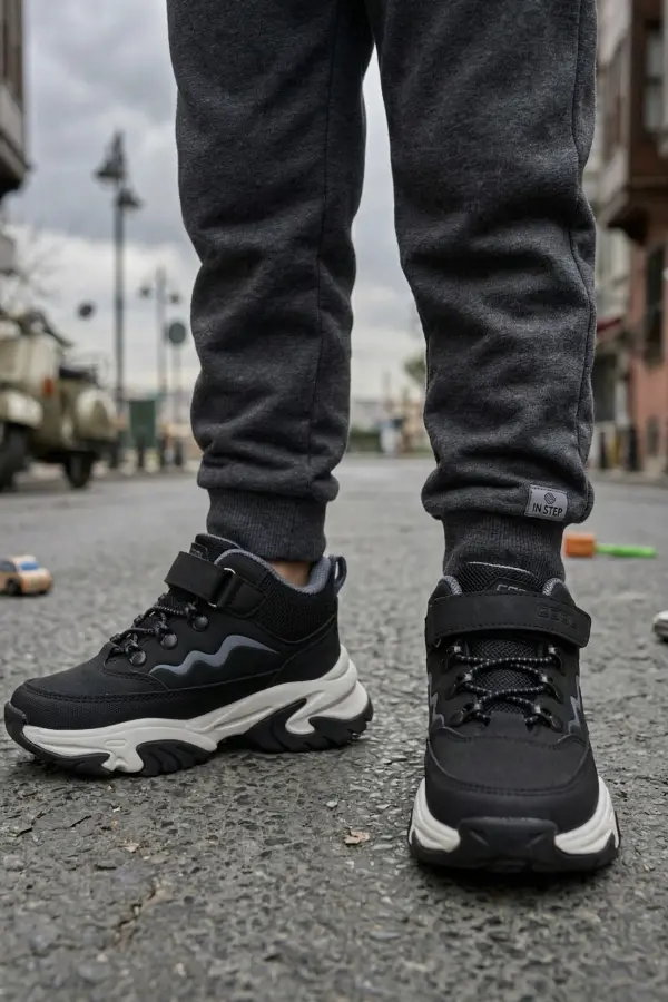 Titan Mini - Cırt Cırtlı Dayanıklı Unisex Çocuk Spor Ayakkabı - Siyah