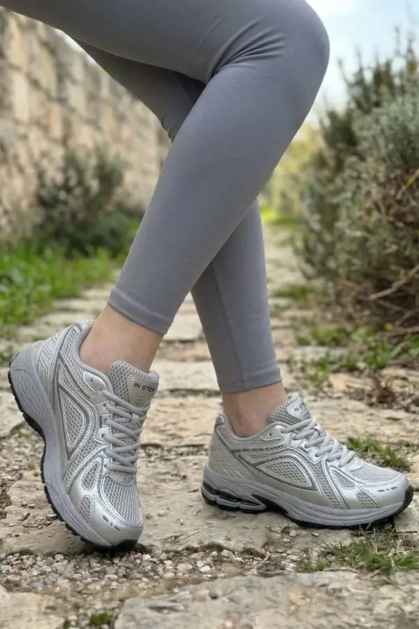 Glow Retro Unisex Antrenman ve Yürüyüş Ayakkabısı - Silver