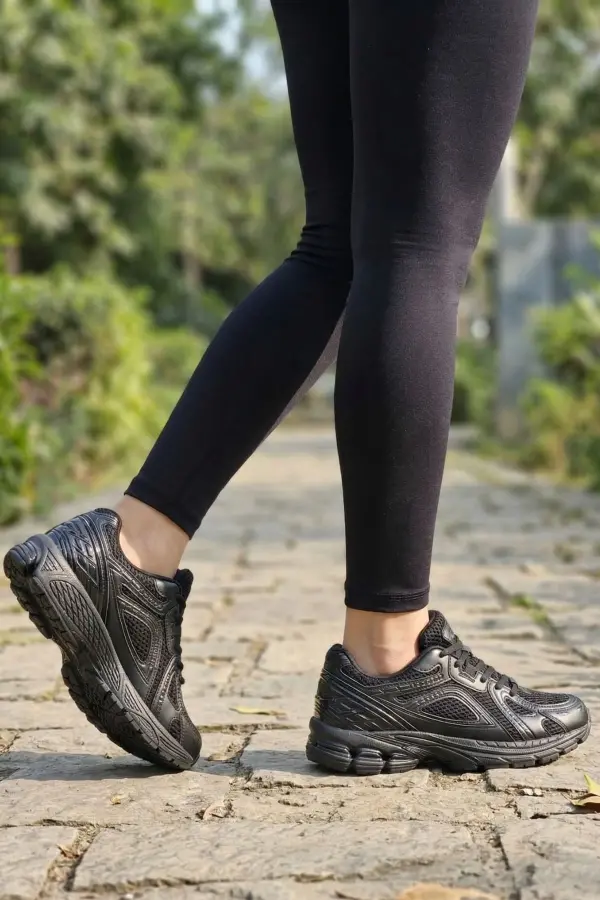 Glow Retro Unisex Antrenman ve Yürüyüş Ayakkabısı - Siyah