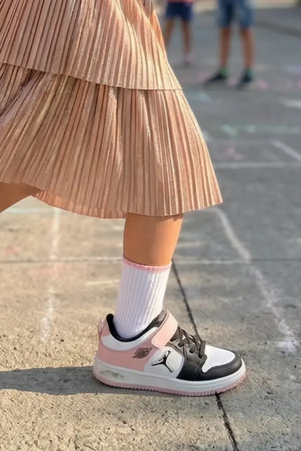 Pedira Kız Çocuk Beyaz Pembe Basketbol Tarzı Bağcıklı Spor Ayakkabı