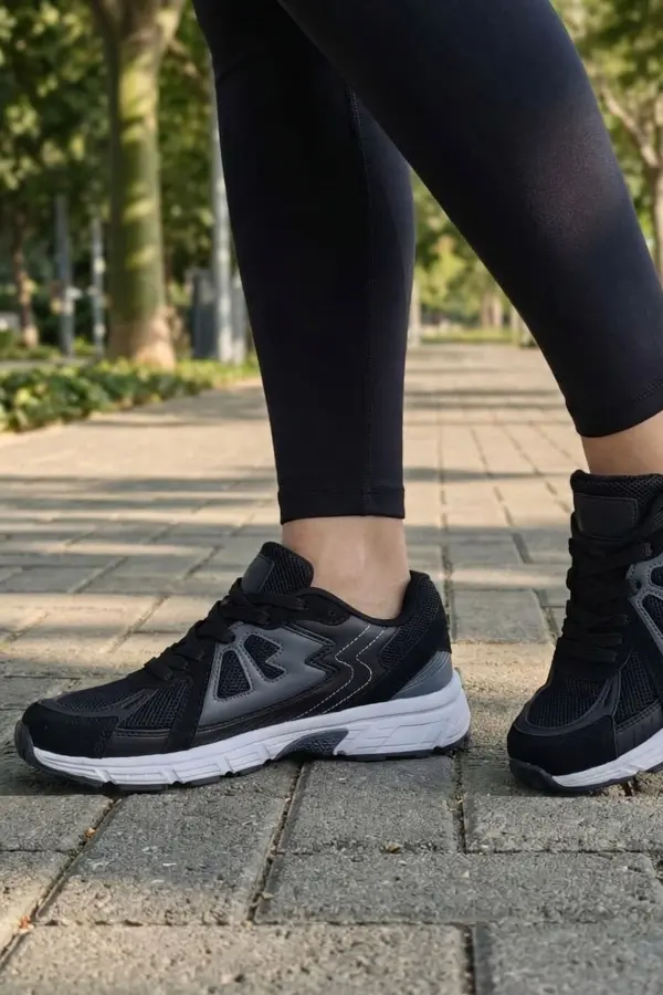 Stealth-Grip Kadın Günlük Spor ve Yürüyüş Ayakkabısı Siyah