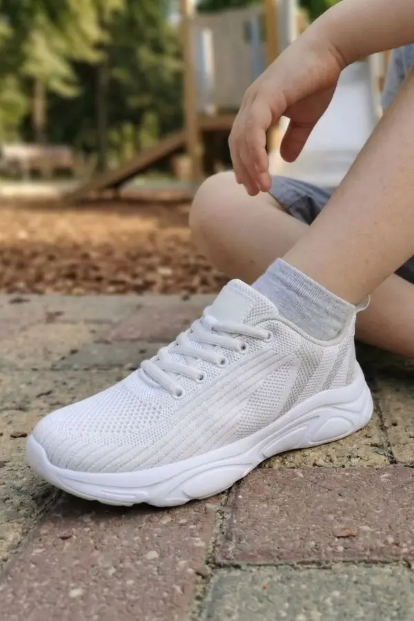 Pure White Ultra Hafif Nefes Alabilir Çocuk Spor Ayakkabı - Beyaz