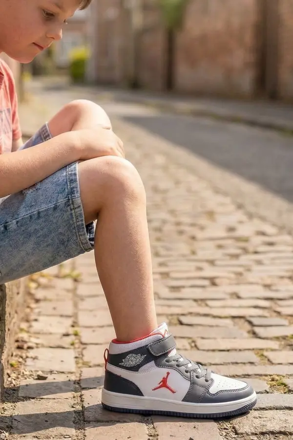 Eveji Lacivert Beyaz Çocuk Basketbol Ayakkabısı - Yüksek Bilekli Cırt Cırtlı Sneaker