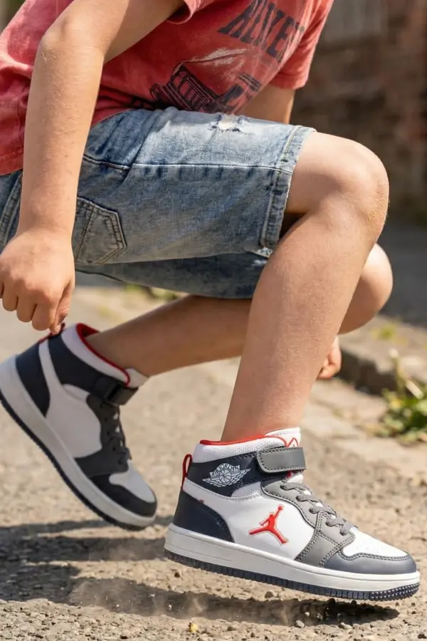 Eveji Lacivert Beyaz Çocuk Basketbol Ayakkabısı - Yüksek Bilekli Cırt Cırtlı Sneaker