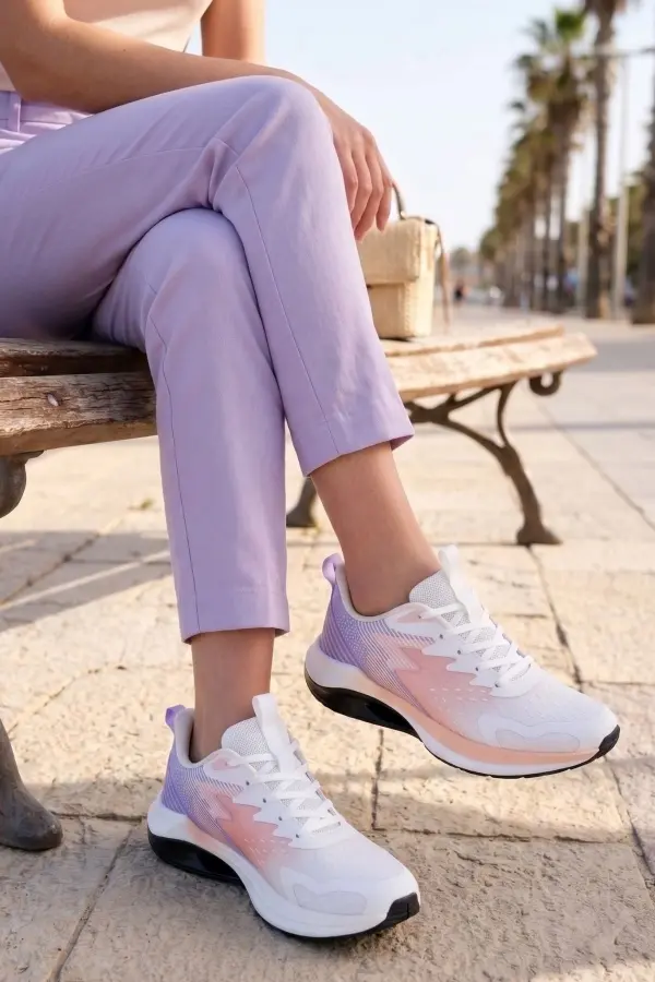 Venüs Kadın Beyaz -Lila Gradyan Desenli Hafif Yürüyüş ve Koşu Ayakkabısı