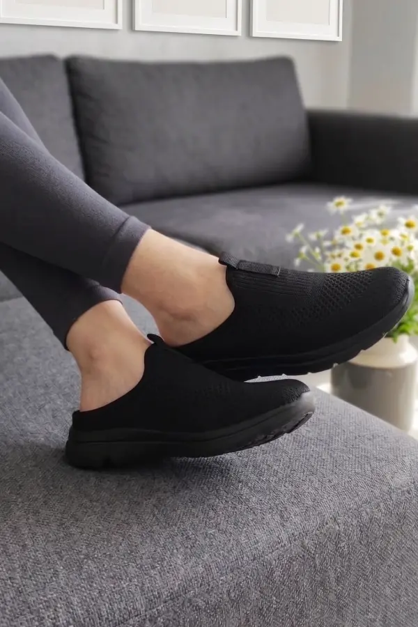 Urban-Flex Esnek Tabanlı Ultra Hafif Ortopedik Medikal Hulluks Topukdikeni Kadın Kömür Yürüyüş Terliği