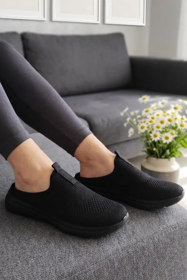 Urban-Flex Esnek Tabanlı Ultra Hafif Ortopedik Medikal Hulluks Topukdikeni Kadın Kömür Yürüyüş Terliği