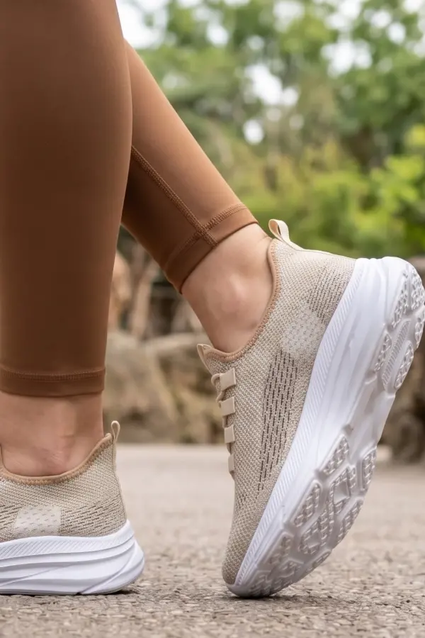 Daıly - Max Pro: Ultra Hafif Kahve Unısex Spor Ayakkabı