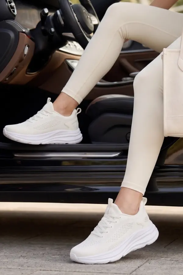 Daıly - Max Pro: Ultra Hafif Krem Unısex Spor Ayakkabı