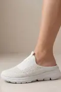 Urban-Flex Esnek Tabanlı Ultra Hafif Ortopedik Medikal Hulluks Topukdikeni Kadın Beyaz Yürüyüş Terliği